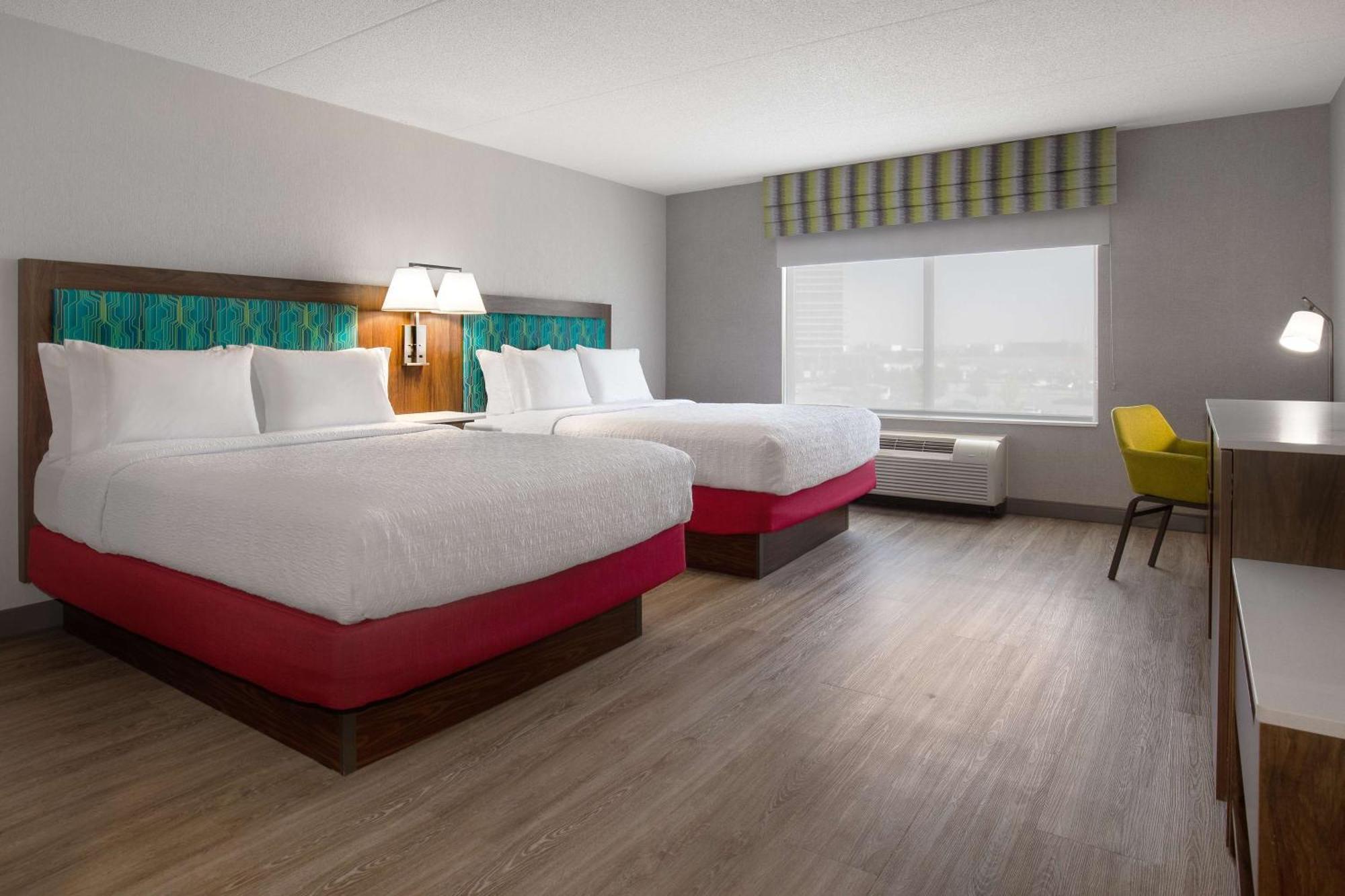 Hampton Inn By Hilton Brampton - Toronto Zewnętrze zdjęcie