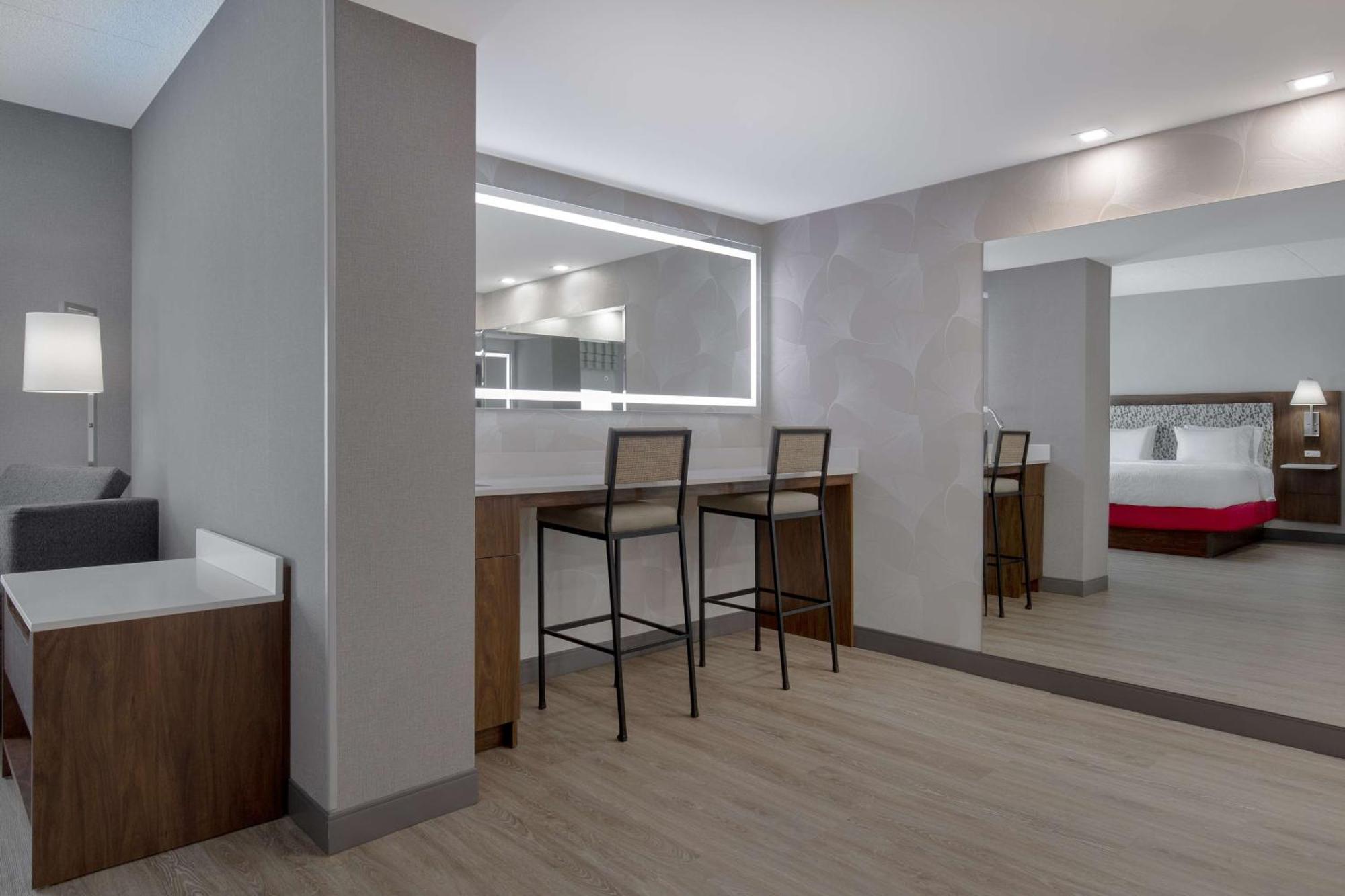 Hampton Inn By Hilton Brampton - Toronto Zewnętrze zdjęcie